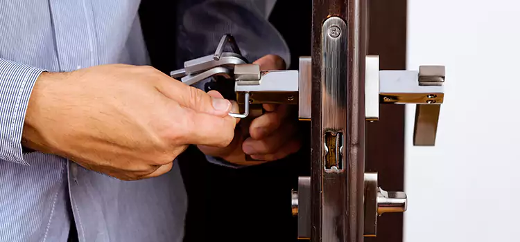 Commercial Door Lock Repair New Philadelphia