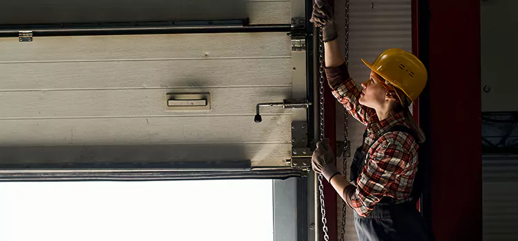 Addressing Common Garage Door Stoppage Issues in New Philadelphia, OH